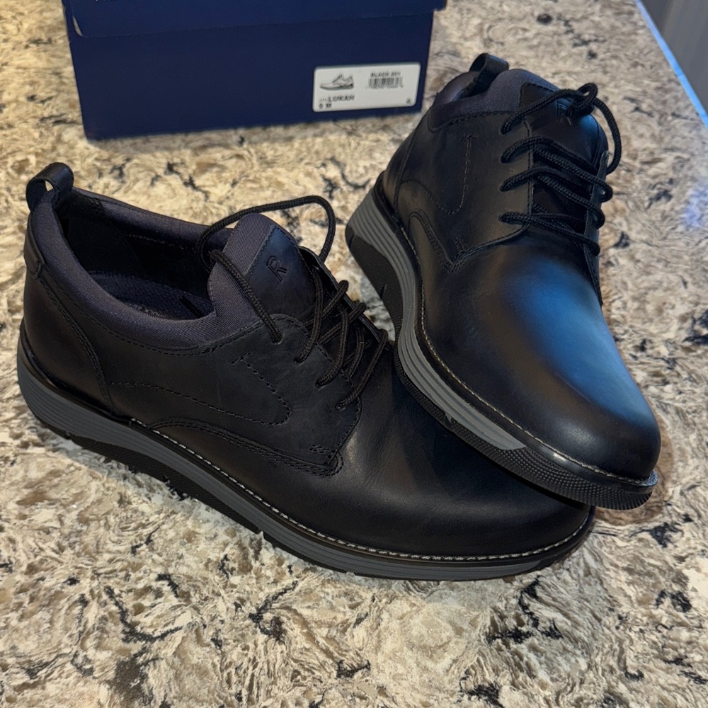 Rockport Men's Classic Black Oxfords